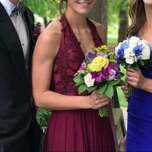 Burgundy Jovani prom dress, size 4